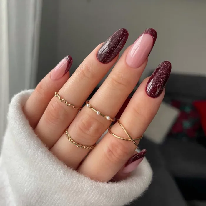 Semilac Ημιμόνιμο Βερνίκι Νυχιών 393 Sparkling Black Cherry 7ml